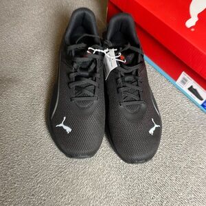 ✨NWT✨ Puma Men’s Size 9 Black Disperse Sneaker - Athletic Comfortable Training